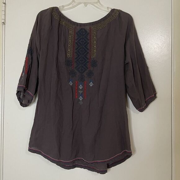 BIYA Johnny Was Mauve gray aztec embroidered knit blouse top size Small - Picture 3 of 5